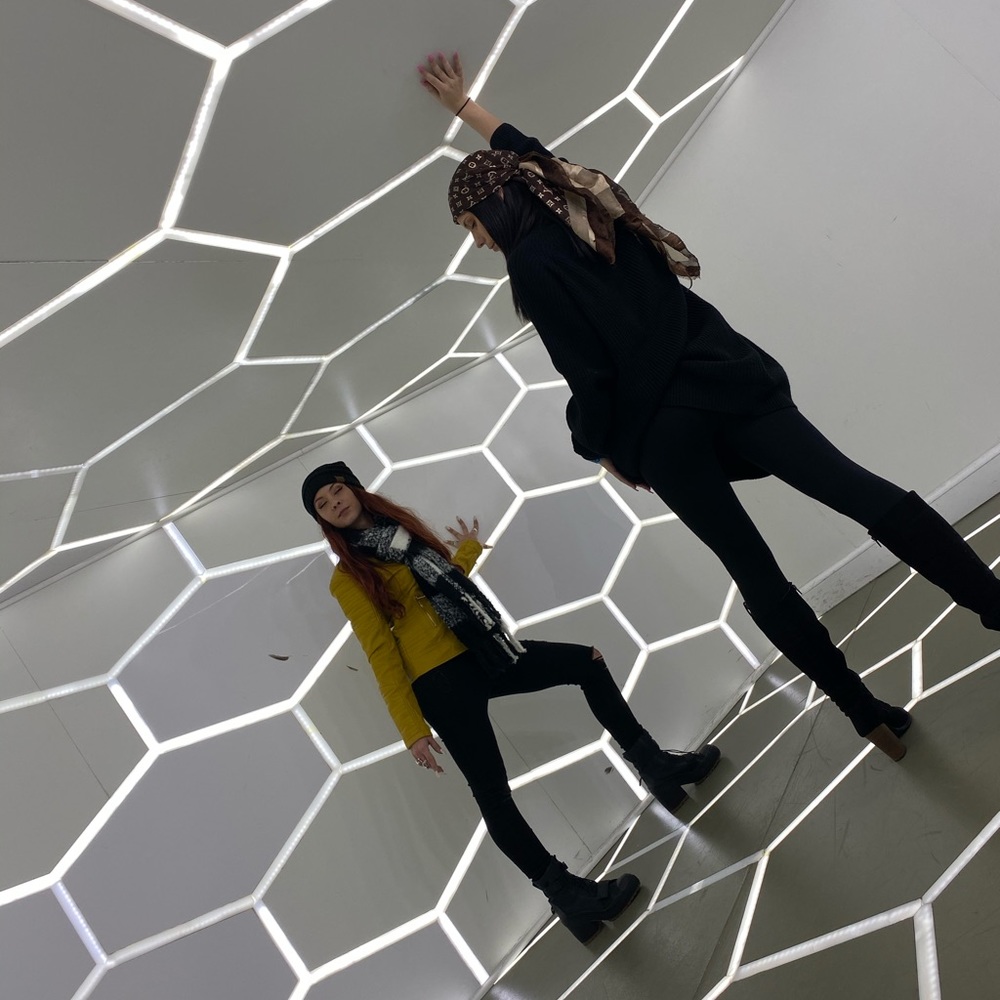 Meet your Posher, Nicole